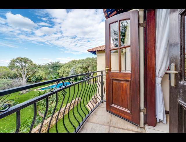 5 BEDROOM HOUSE FOR SALE IN BRYANSTON